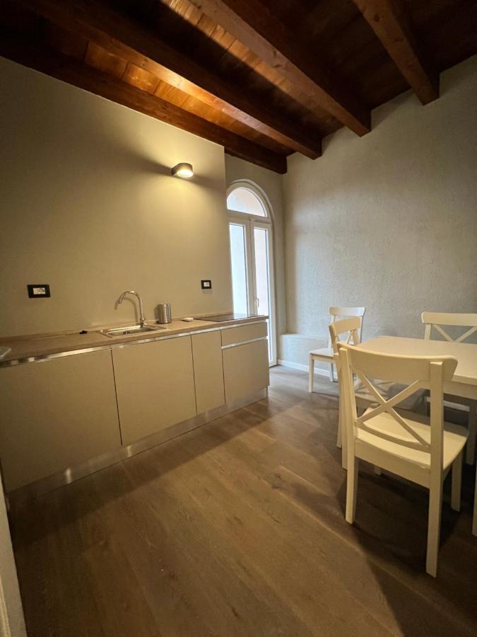 V&B Suites And Apartments Pavia Kültér fotó