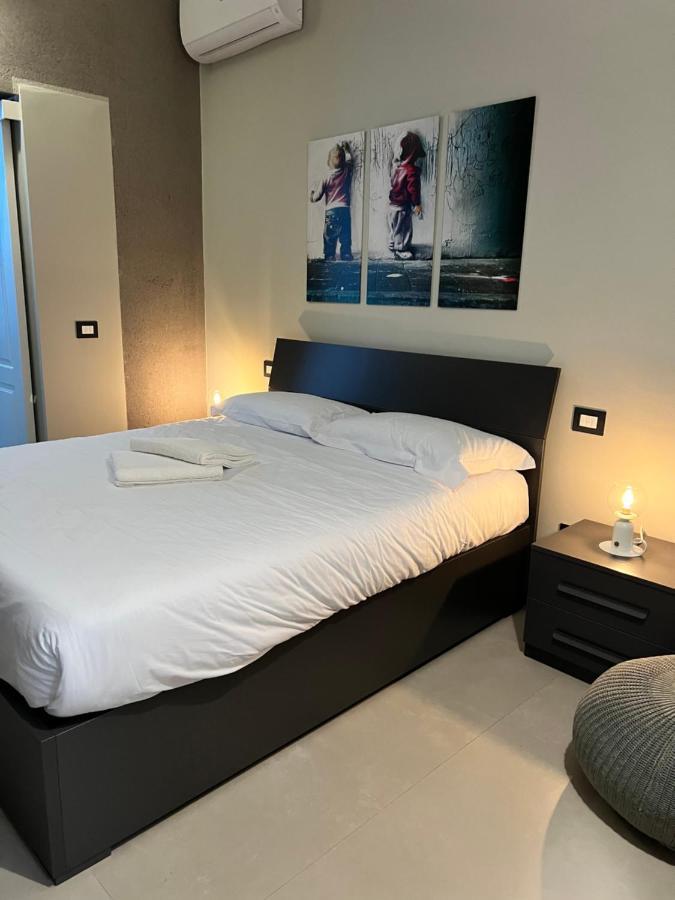 V&B Suites And Apartments Pavia Kültér fotó
